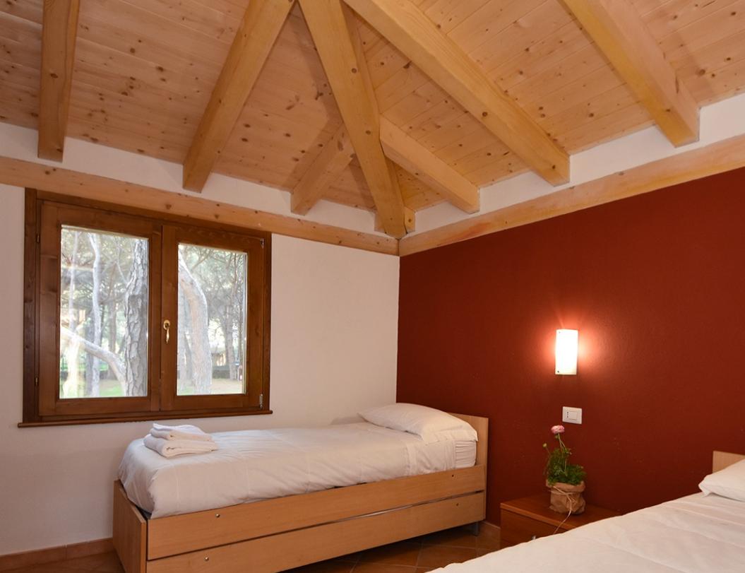 camping-isarenas it bungalow-acacia 011